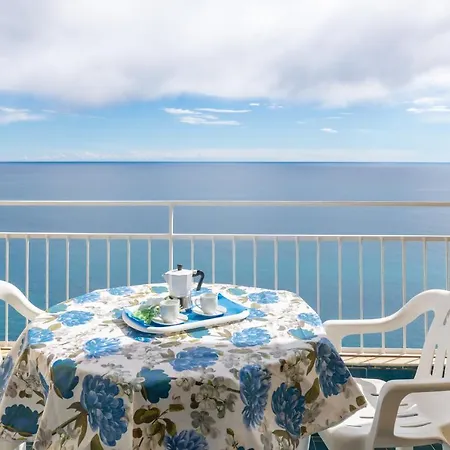 144 - Sunshine 9, Fronte E Vista Mare, 100metri Apartamento San Remo